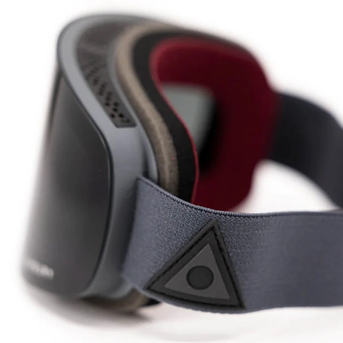 Ashbury Sonic Triangle Snowboard Goggles - Charcoal Triangle/Dark Smoke/Yellow Spare Ashbury Sonic Triangle Snowboard Goggles - Charcoal Triangle/Dark Smoke/Yellow Spare -Sports Ski Shop 729920639878 2